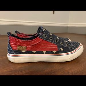 Red White Blue Americana Distressed